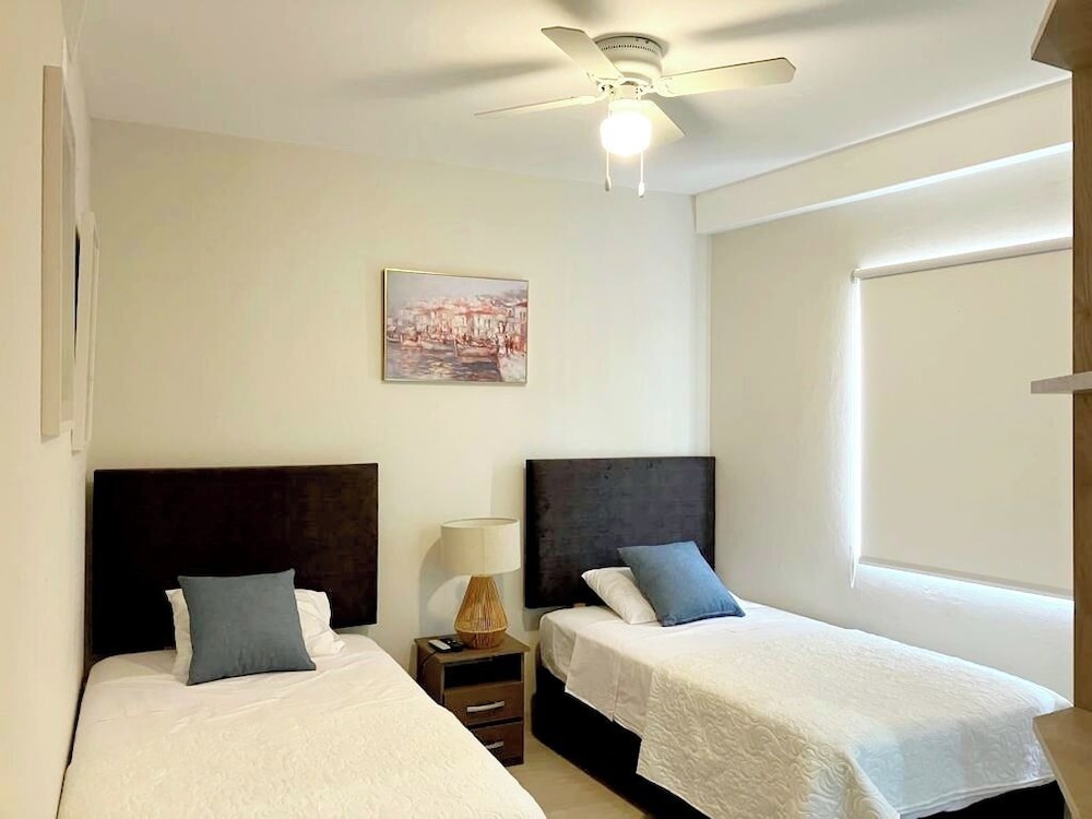 Deluxe Apartment photo 2