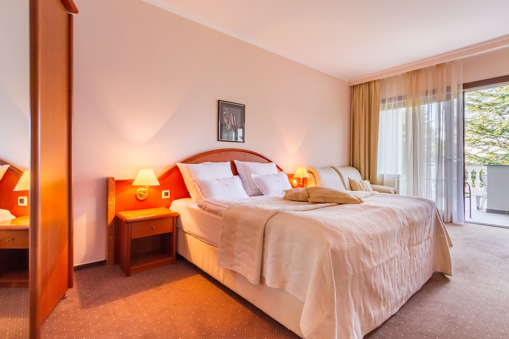 Comfort Double Room, Balcony, Sea Facing
