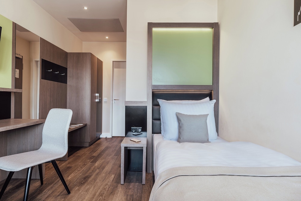 Standard Room, 1 Twin Bed photo 3