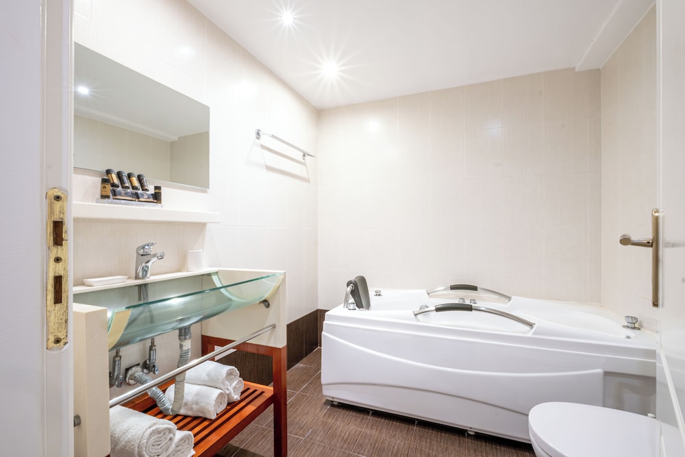Superior Suite with Sea View photo 3