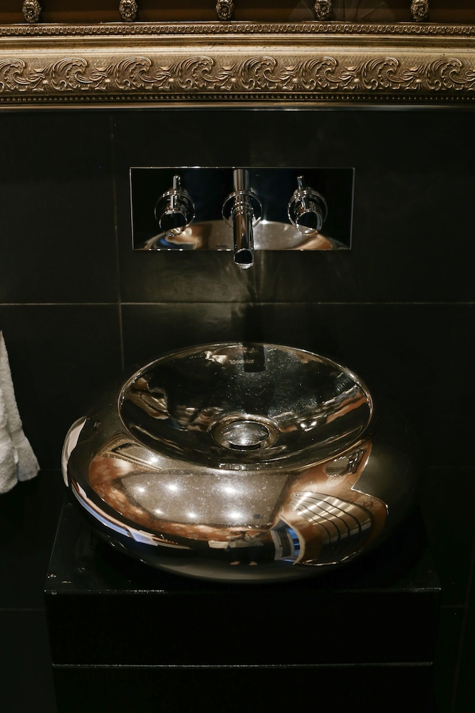 Luxury Double Room, Jetted Tub - Photo 15