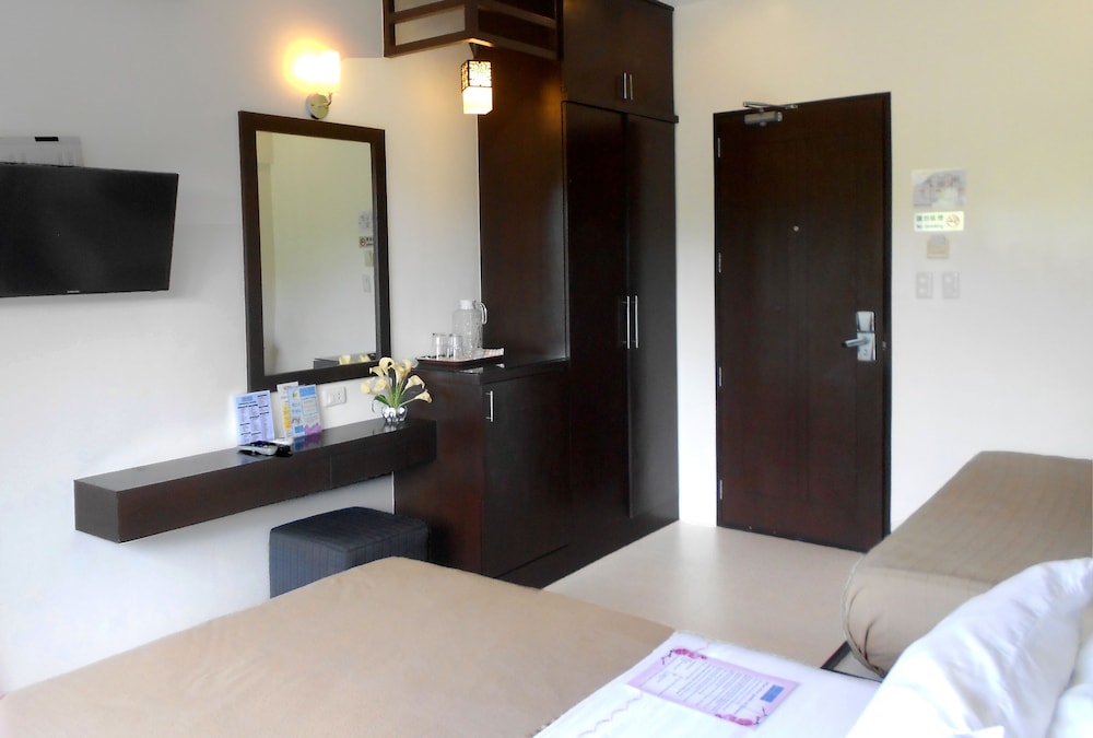 Premier Hi-Floor Room - Photo 5