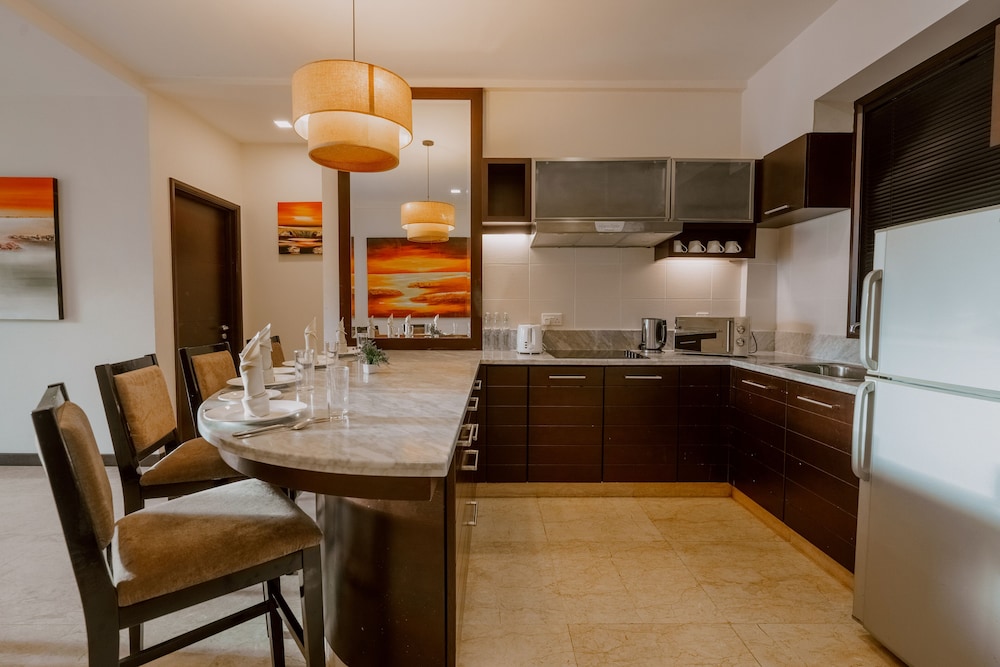2 Bedroom Spa Suite Sea Front photo 2