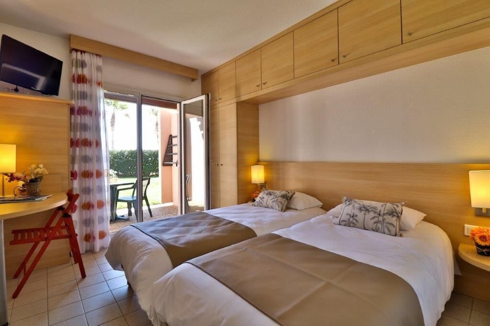 Quadruple Room, Garden View photo 1