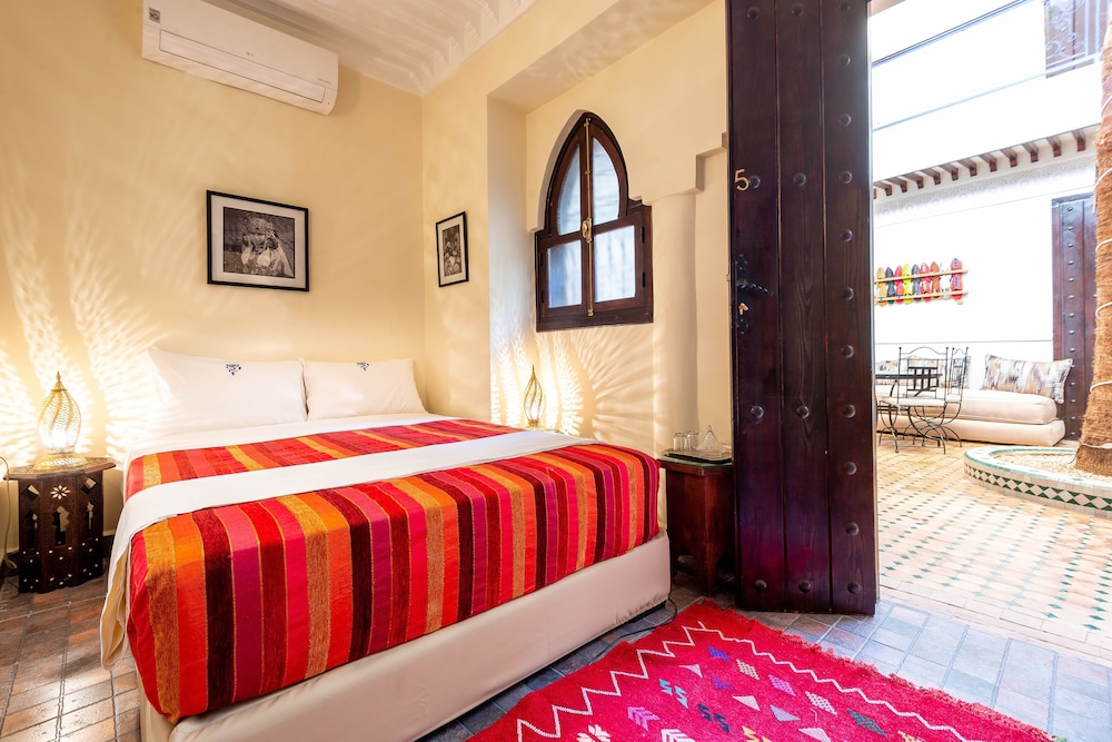Standard Room - Photo 1