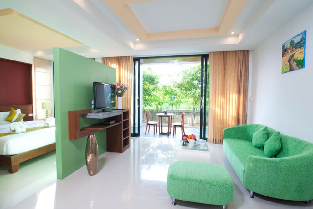 Suite, 1 Double Bed - Photo 12