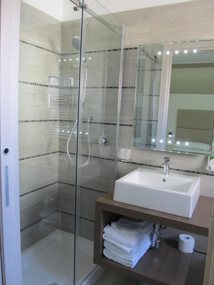 Double Room Single Use photo 2