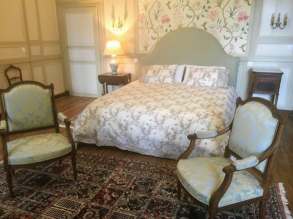 Suite (Hirondelle) photo 1