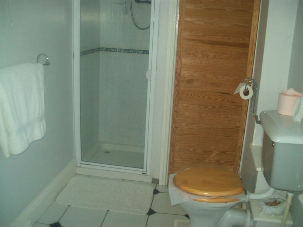 Double Room, Ensuite (Brentor - Super King) photo 2