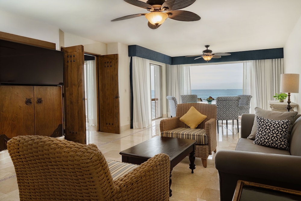 Oceanfront Casita with Plunge Pool photo 2