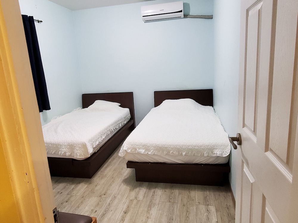 Family Suite, 2 Bedrooms, City View photo 1