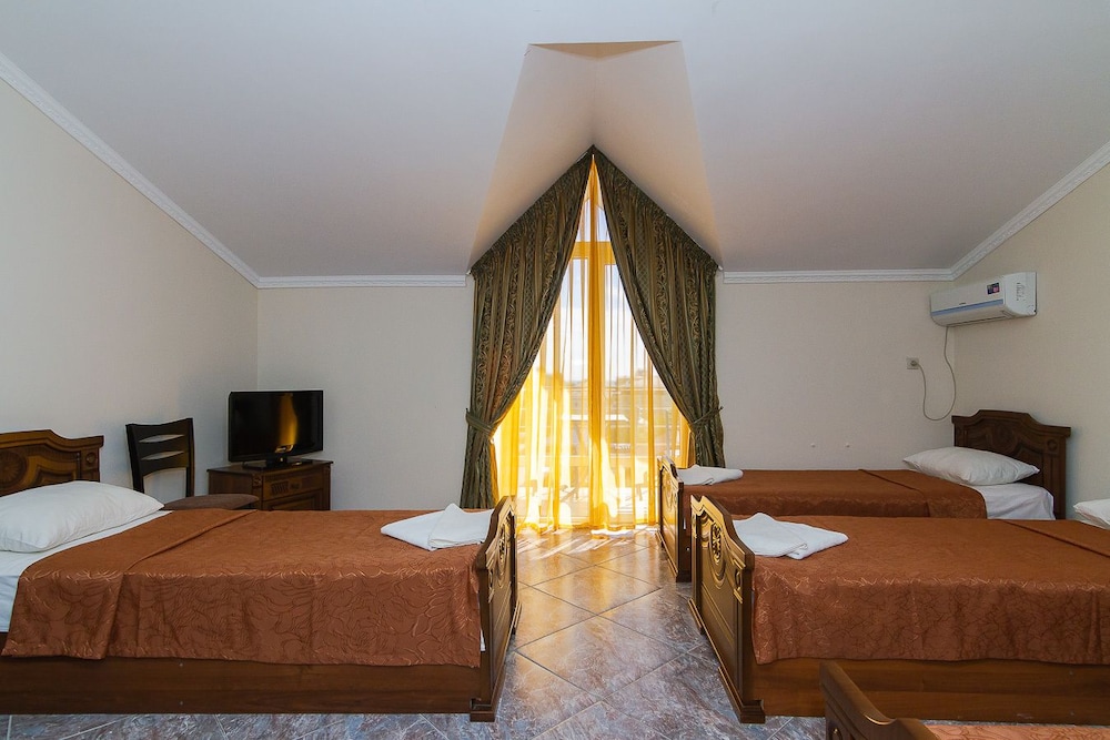Standard Quadruple Room photo 1