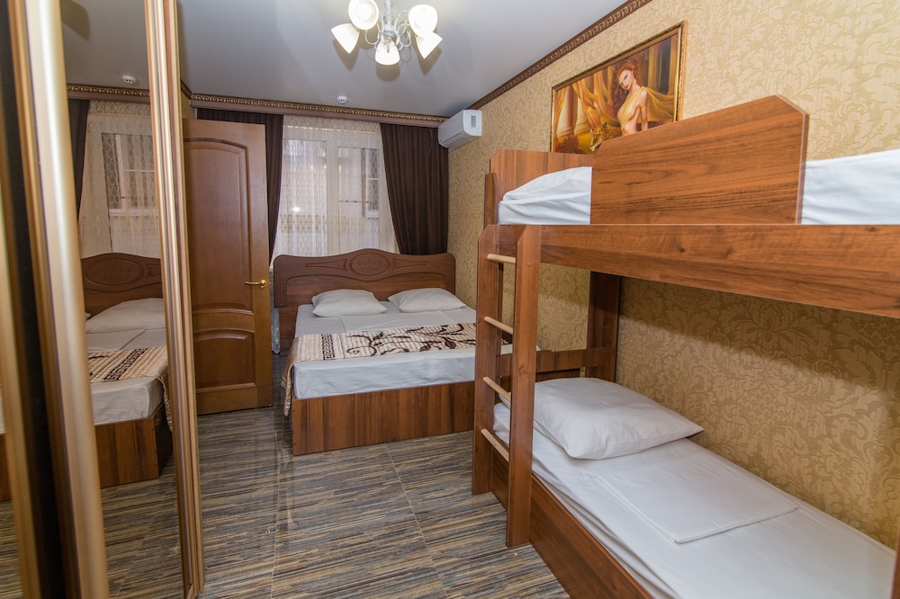 Family Quadruple Room