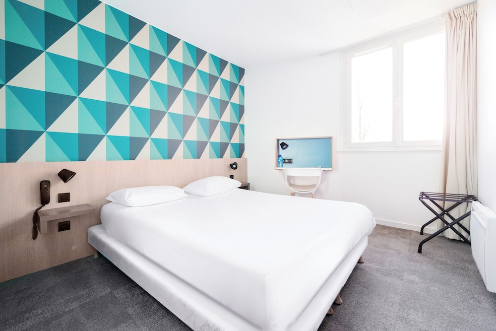 Classic Double Room, 1 Queen Bed - Photo 1