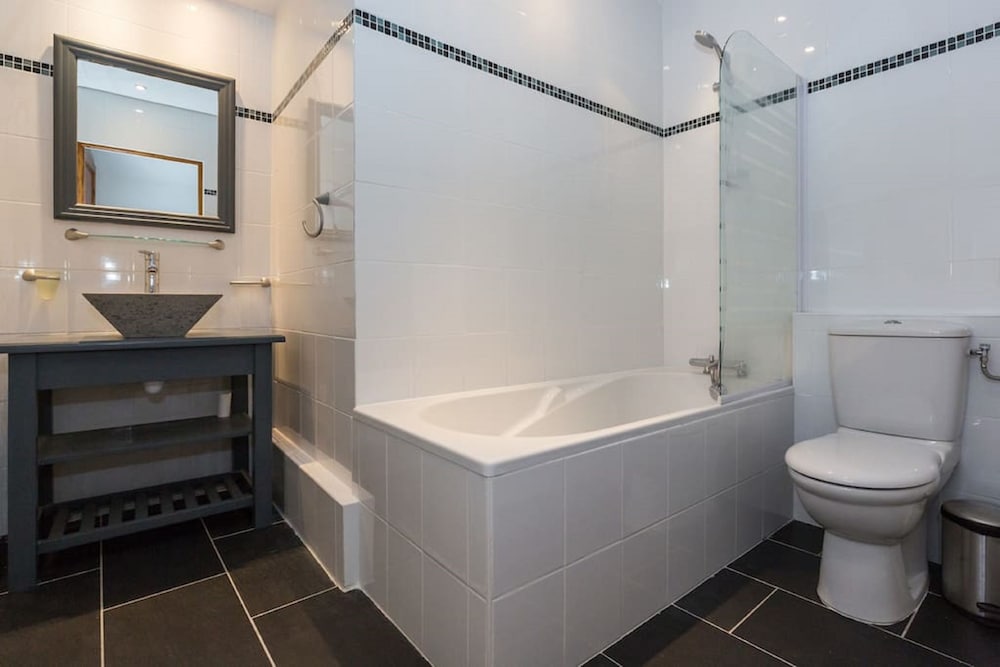 Basic Apartment, Ensuite (Vue sur Village - AW 106) photo 2