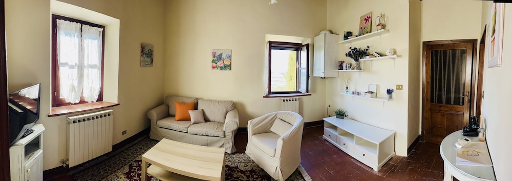 Standard Apartment, Valley View