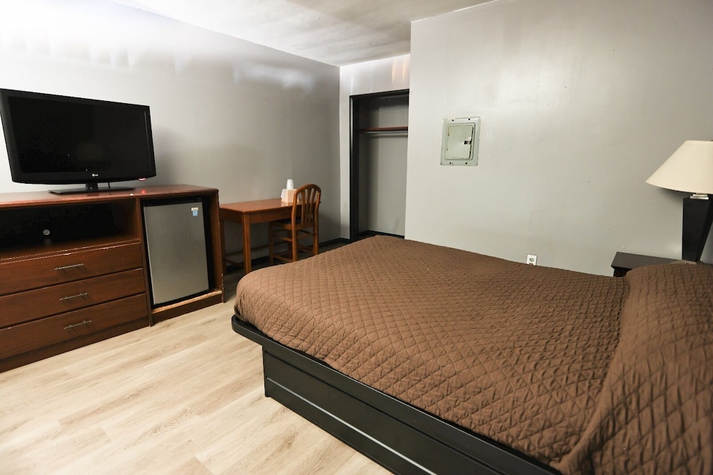 Basic Single Room photo 1