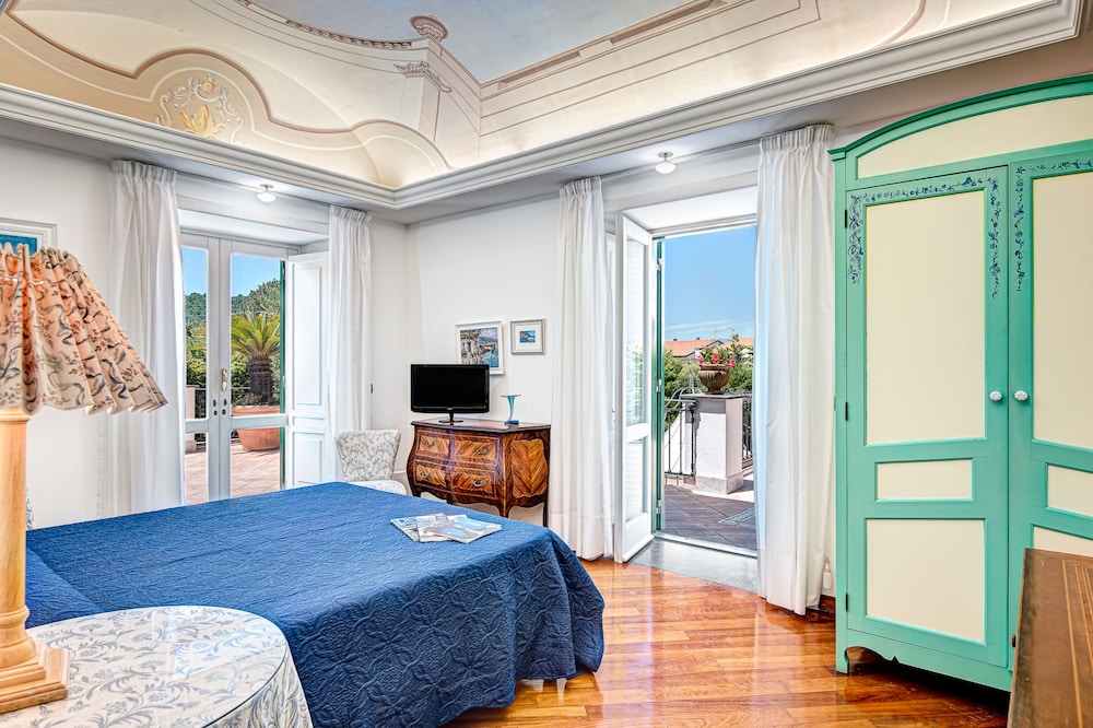 Luxury Villa