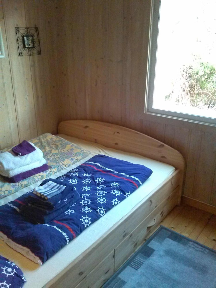 Cabin, 1 Bedroom photo 2