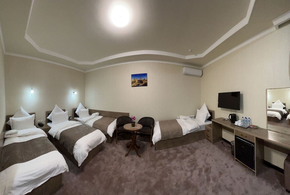 Standard Quadruple Room - Photo 1