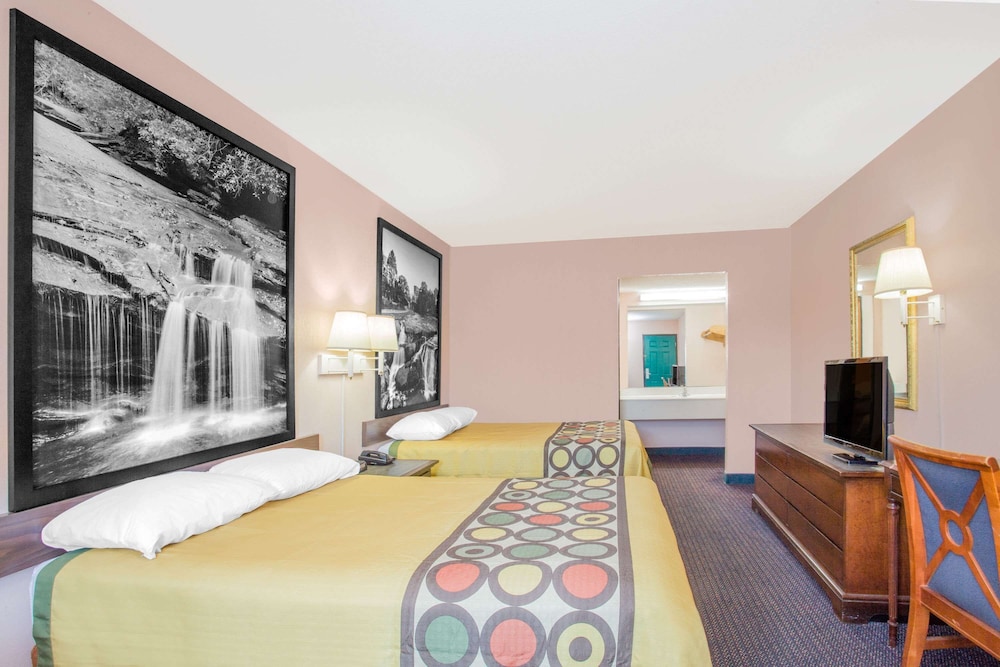 Double Room, 2 Double Beds - Photo 1