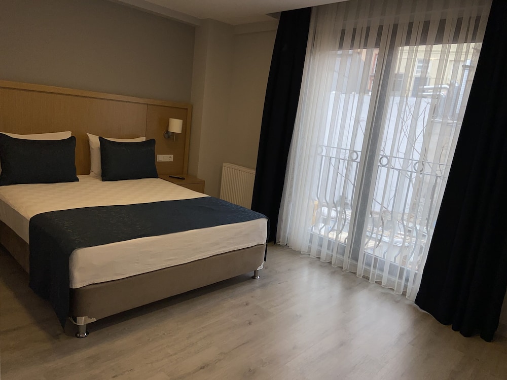 Economy Double Room, Ground Floor photo 2