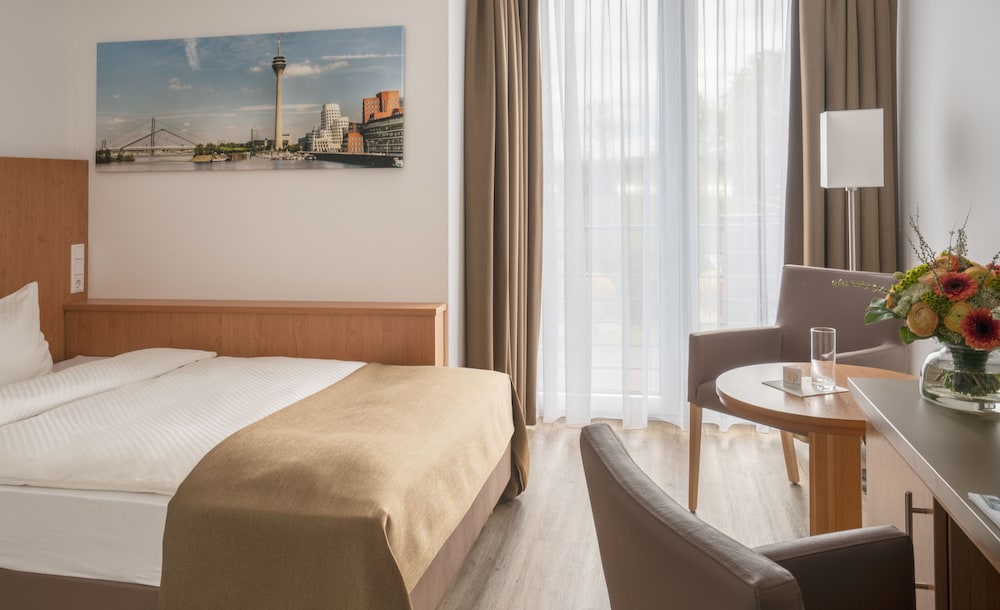 Premium Single Room