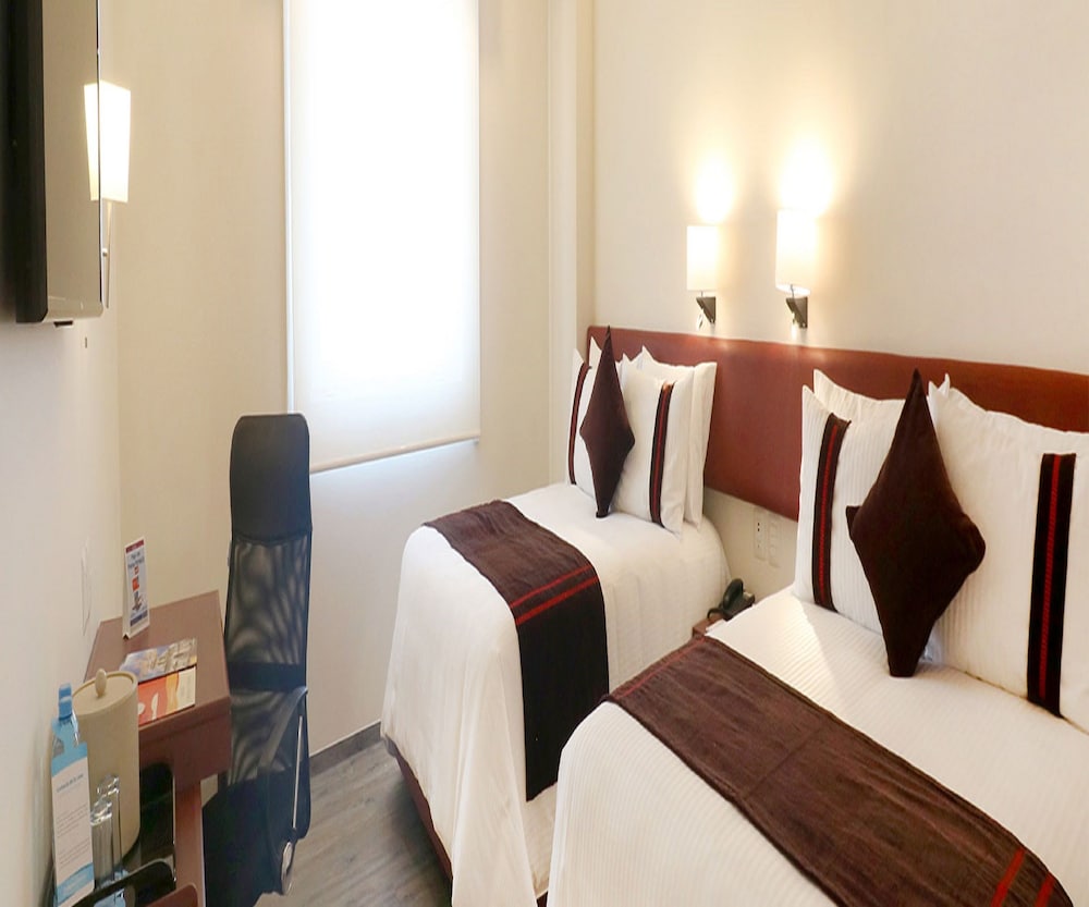 Room (Dog Friendly) photo 2