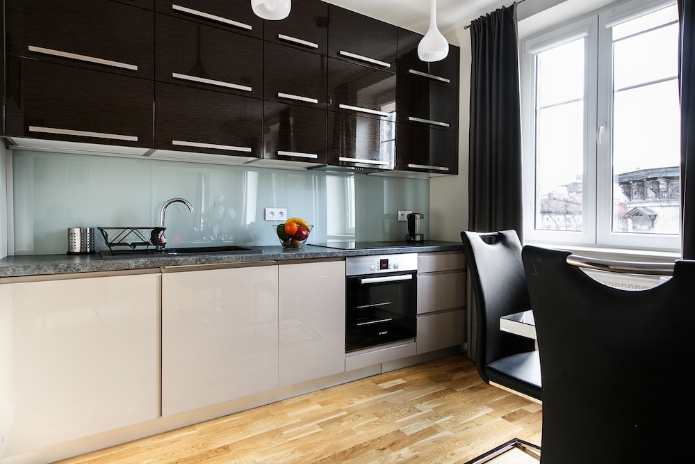 Business Suite, 2 Bedrooms, City View photo 3