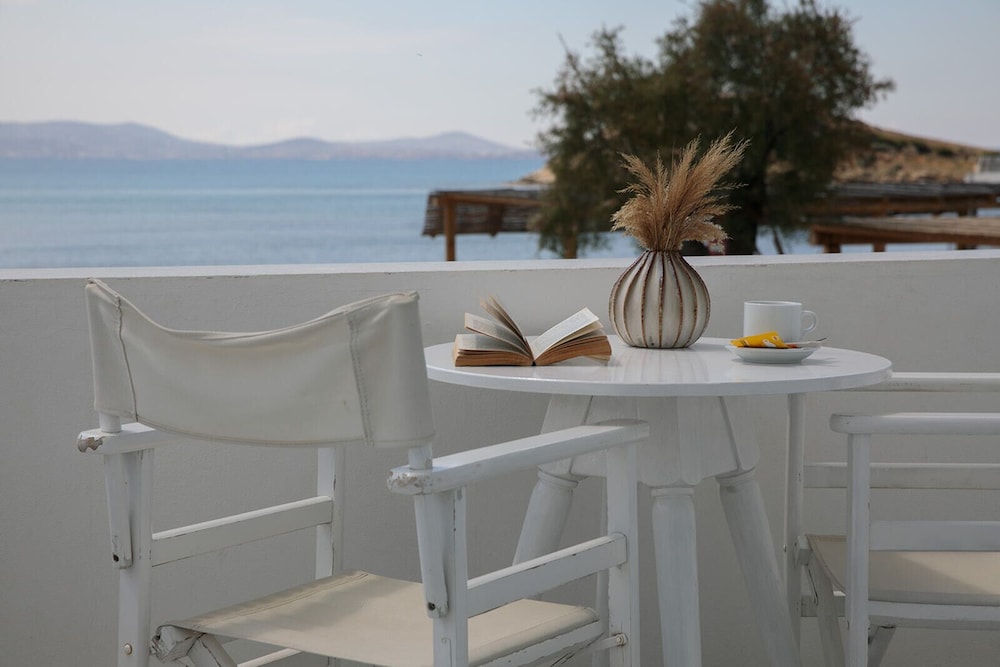Standard Double Room, Sea View - Photo 12