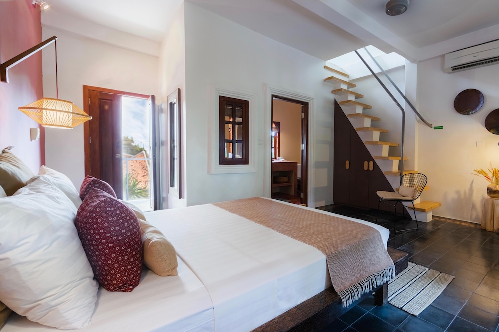 Deluxe Rooftop Terrace Double with Bathtub (Resort) - Photo 11