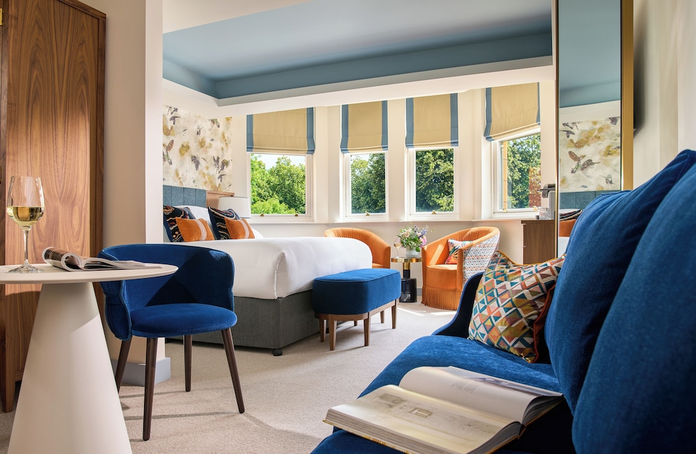 Suite, 1 King Bed (Experience)
