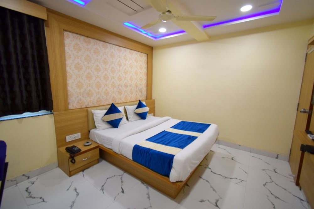 Deluxe Ac Room photo 3