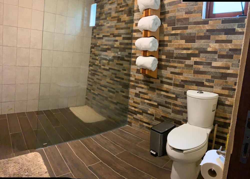 Premium Cabin photo 3