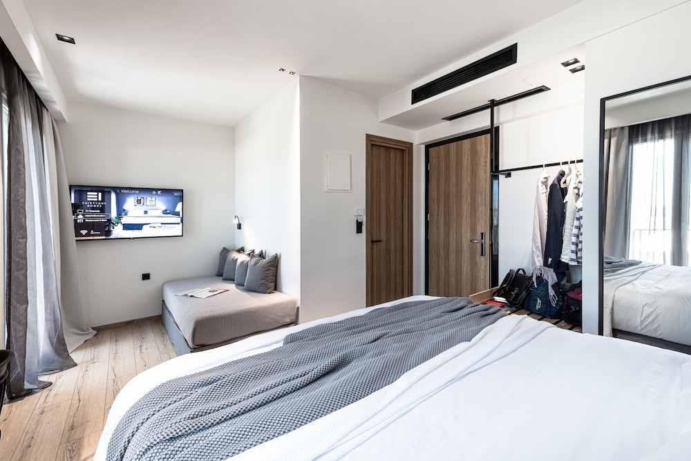 Superior Triple Room, Sea View