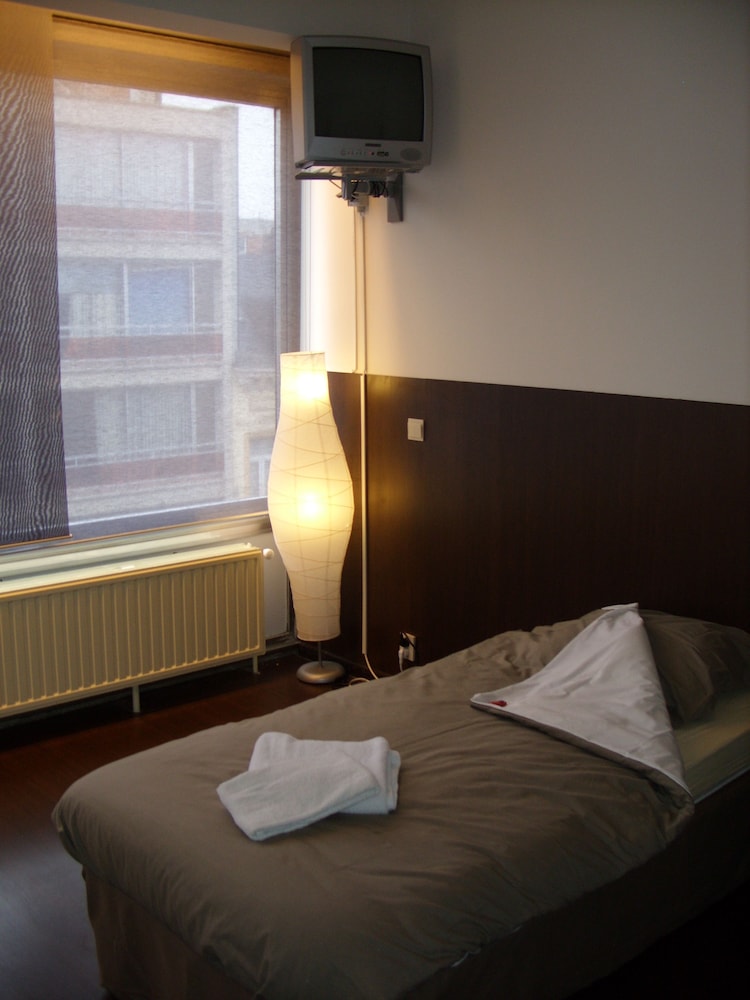 Studio, 1 Bedroom