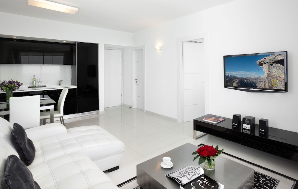 Executive Suite, 1 King Bed with Sofa bed, Sea View