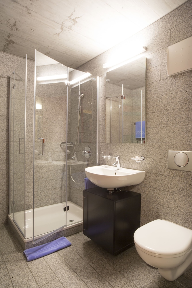 Double Room - Photo 3