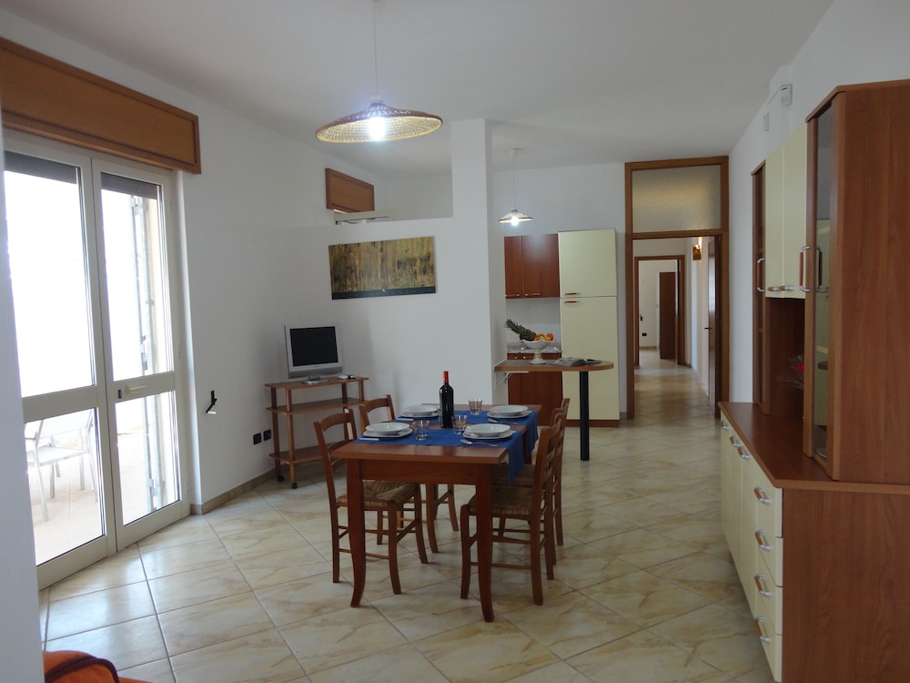 Apartment, 2 Bedrooms photo 2