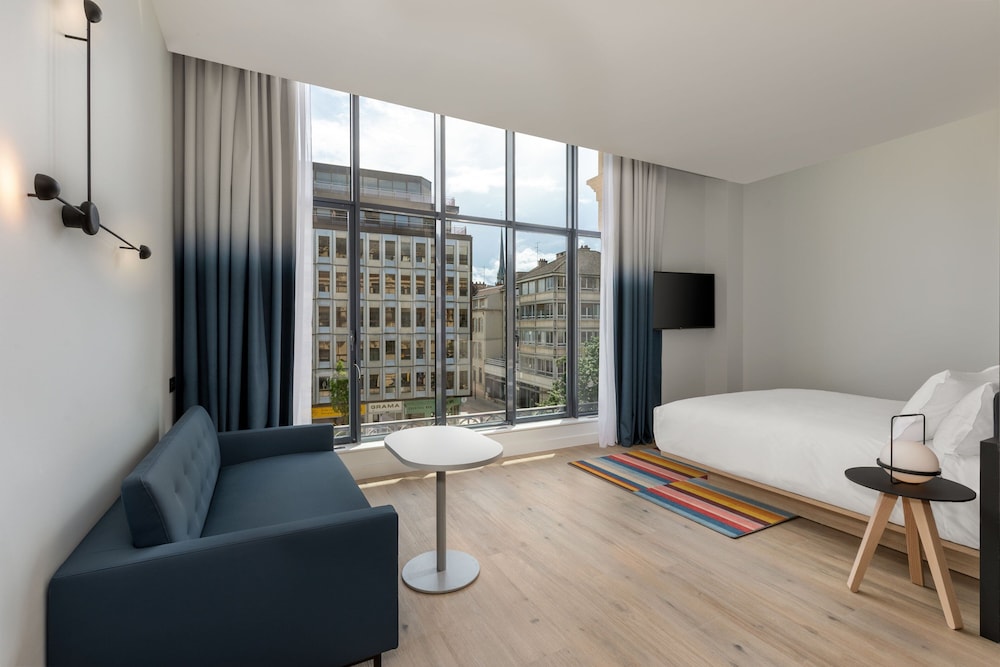 Suite, 1 King Bed with Sofa bed, City View - Photo 6