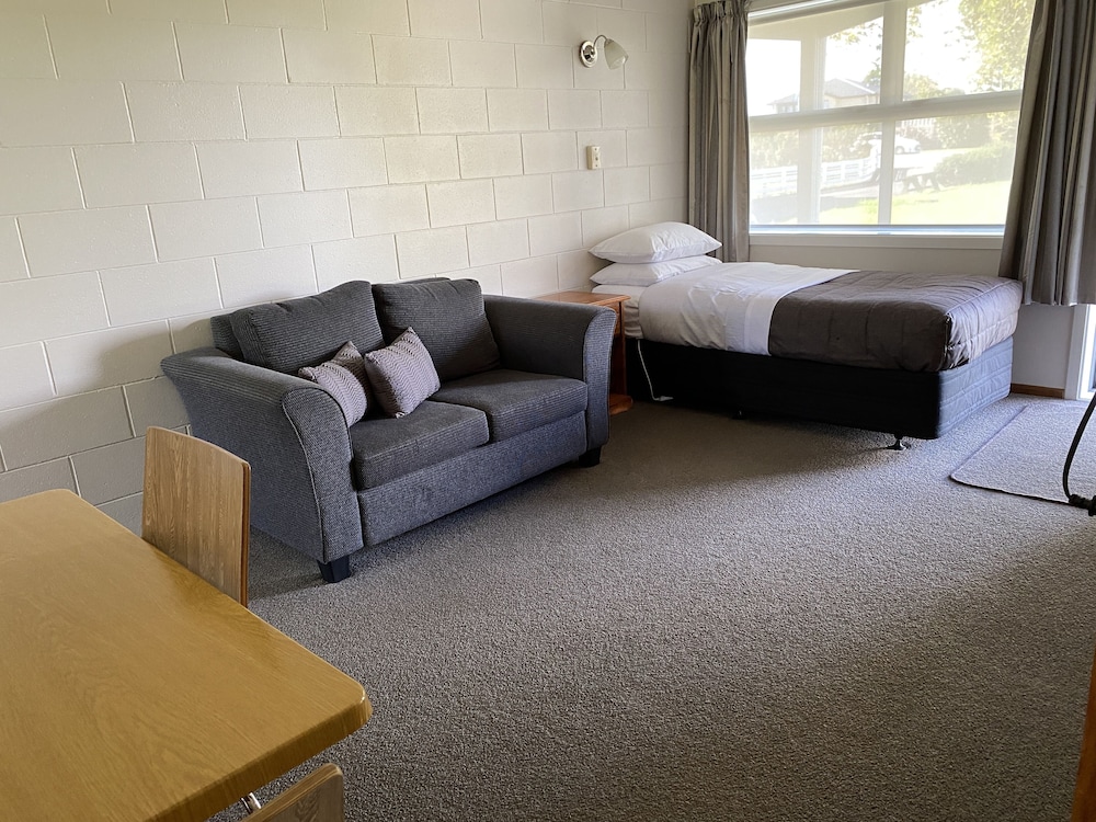 1 Bedroom Suite photo 3