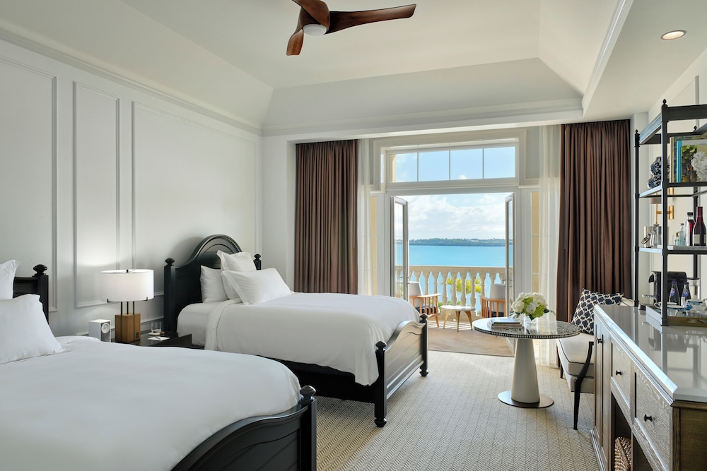 Room, 2 Queen Beds, Ocean View photo 1