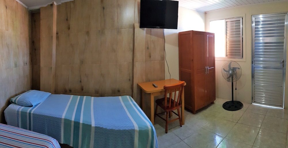 Standard Room photo 2