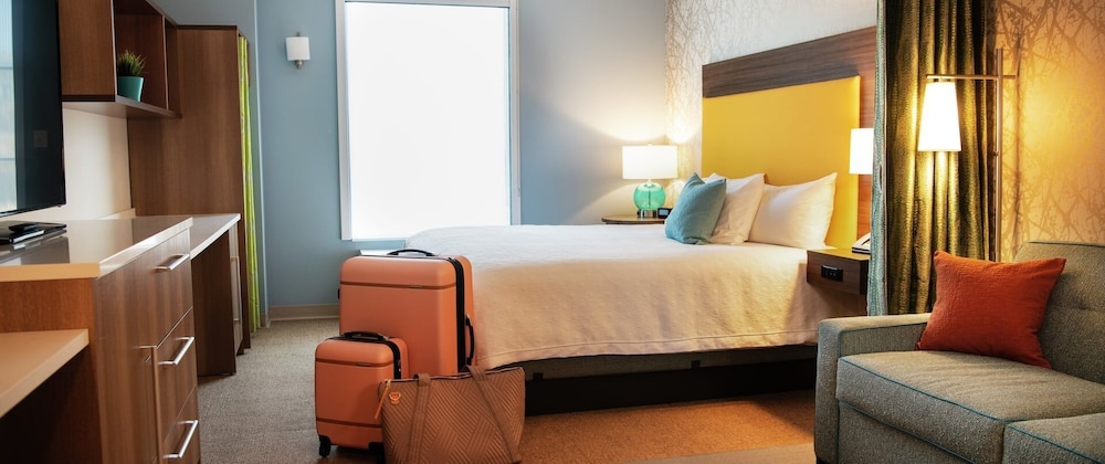 Studio, 2 Queen Beds, Accessible, Bathtub (Mobility & Hearing) photo 1