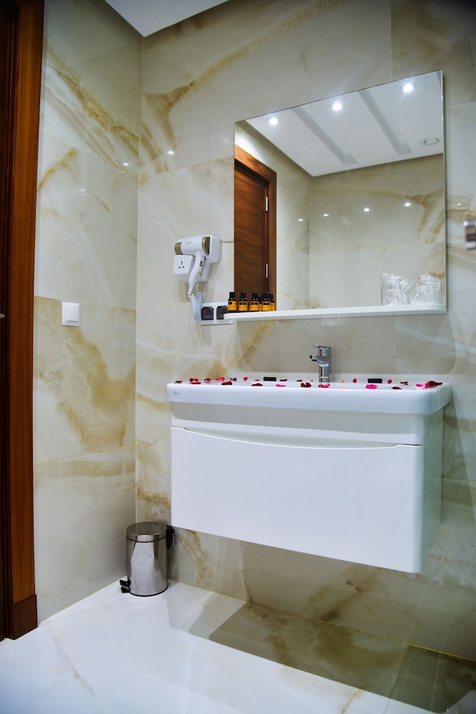 Superior Room - Photo 5