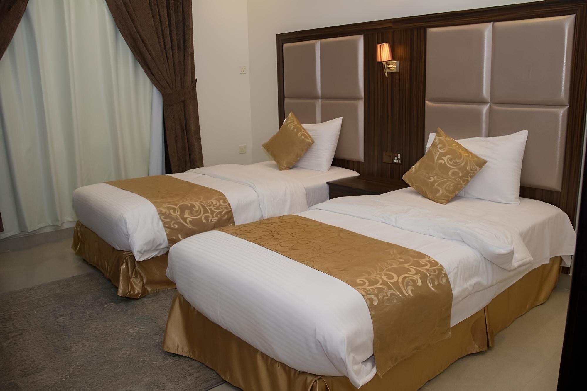 Double or Twin Room photo 2