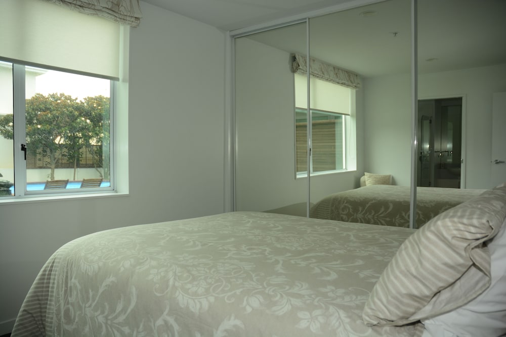 One Bedroom Courtyard Apartment photo 1