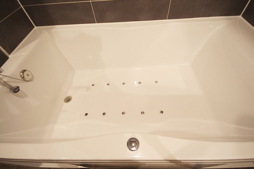 Deluxe Double Room, Non Smoking - Photo 6