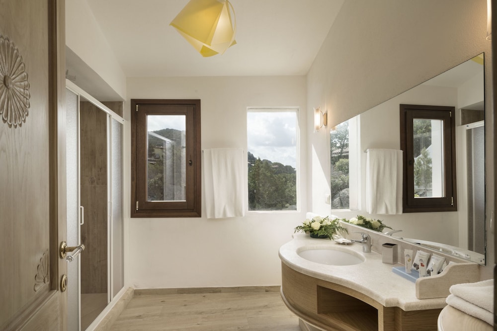 Luxury Room, 1 Bedroom, Ocean View photo 2