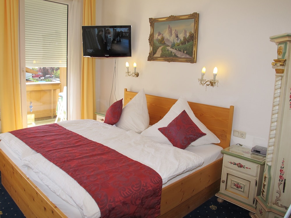 Deluxe Double Room photo 3